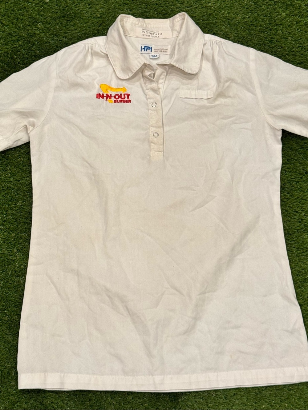 In N Out Burger Employee White Uniform Shirt HPI Size Small Women’s Short Sleeve